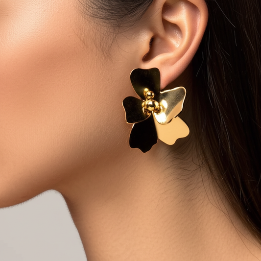 Chunky flower dangling earrings  - Earrings - View 1