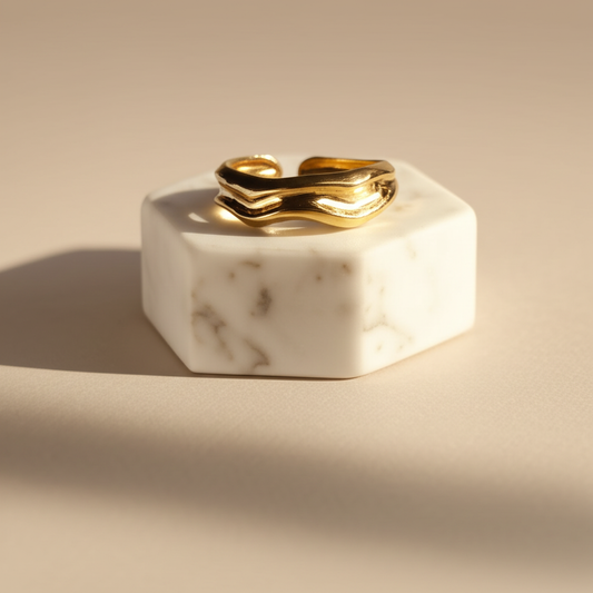 Gold wavy band adjustable ring - Rings - View 2