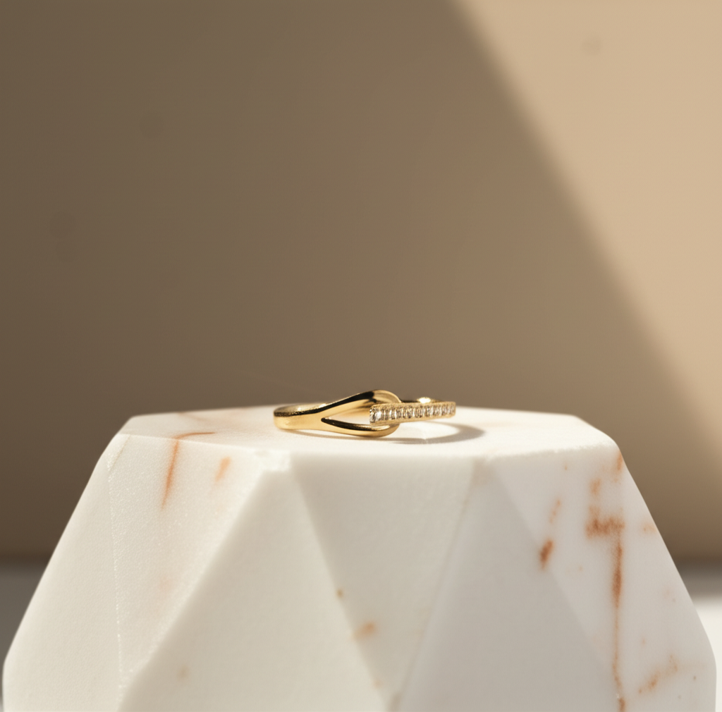 Gold tone minimal unity band - Rings - View 5