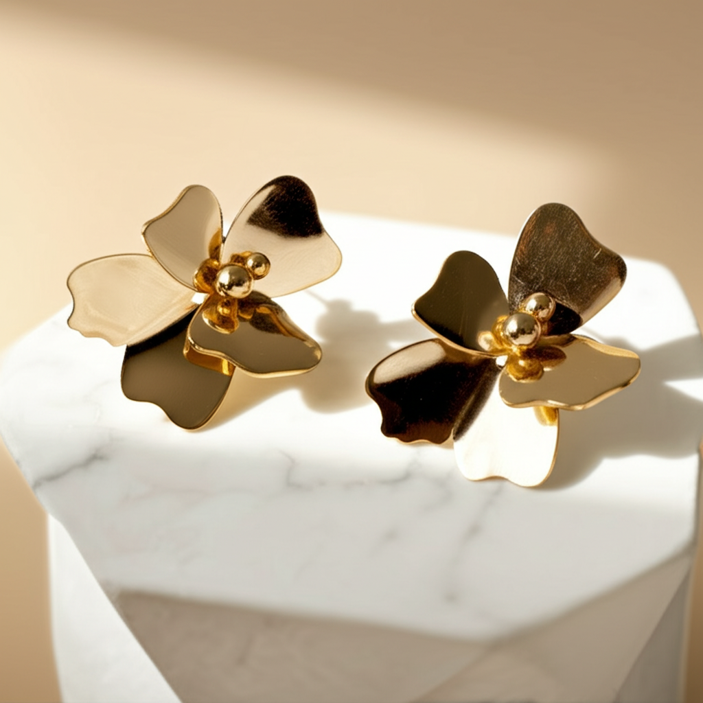 Chunky flower dangling earrings  - Earrings - View 3