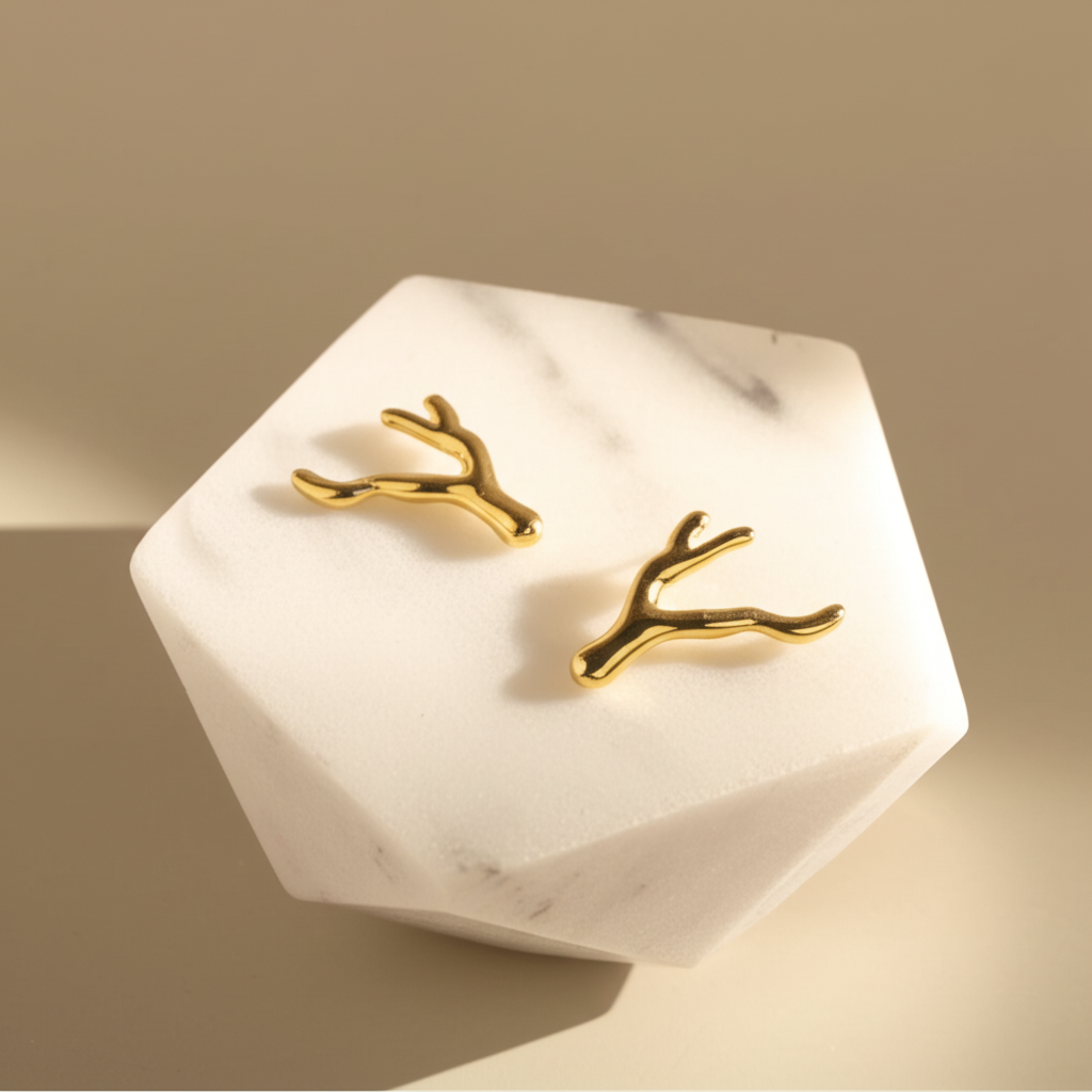 Deer Antlers studs - Earrings - View 5