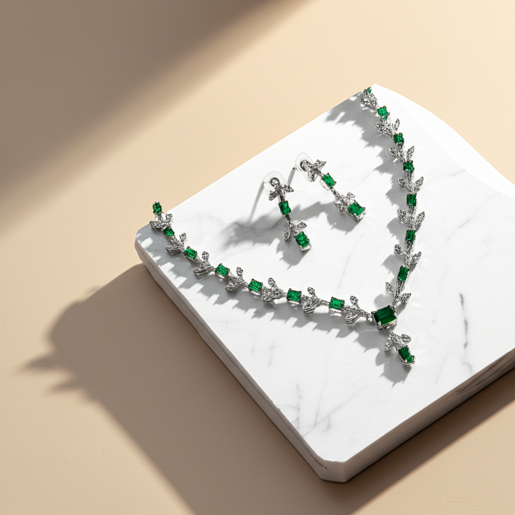 Emerald green crystal necklace set - Necklace and earrings set - View 6