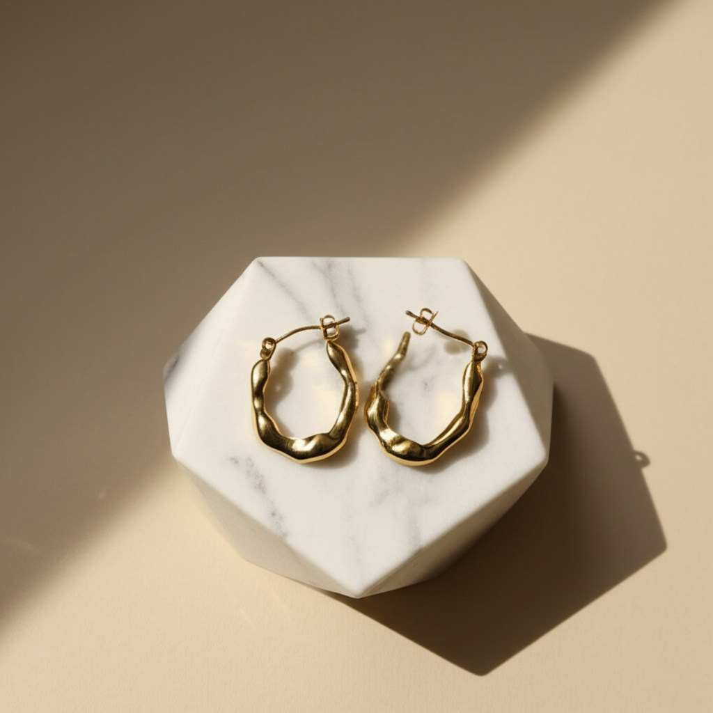 Artistic sculpture design hoop earrings  - Earrings - View 2