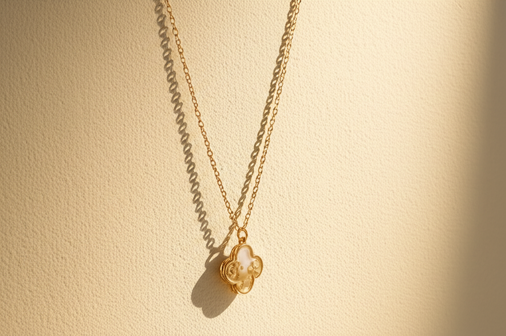 White four leaf clover with flowers inside - Necklaces - View 2