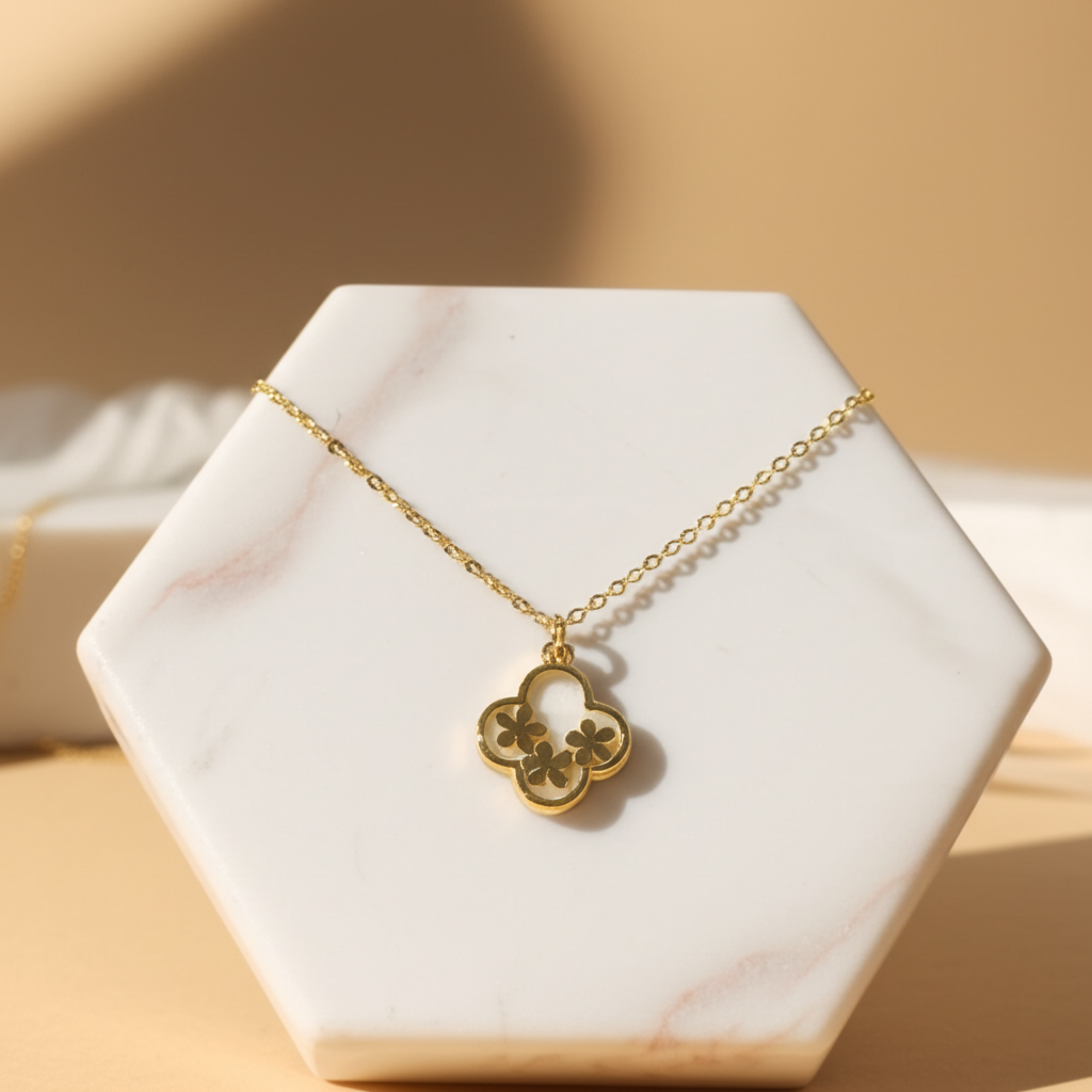 White four leaf clover with flowers inside - Necklaces - View 4